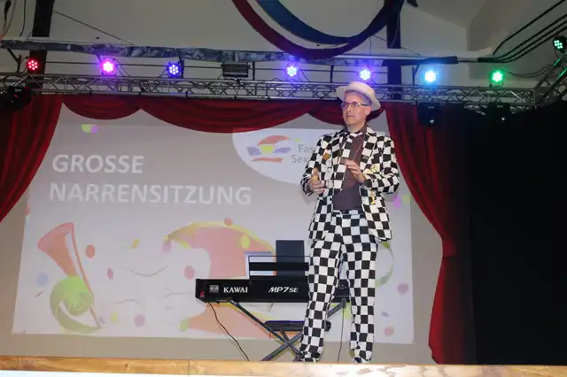 Große Narrensitzung – Foto 45